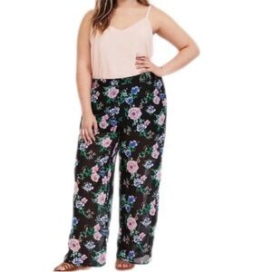 TORRID Floral Wide Leg Pants, Size 2X, NWT